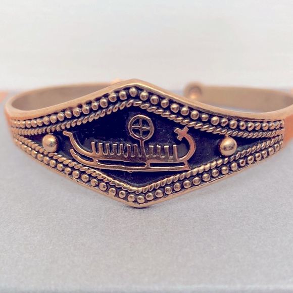 Viking Ship Cuff Bracelet - Picture 1 of 4